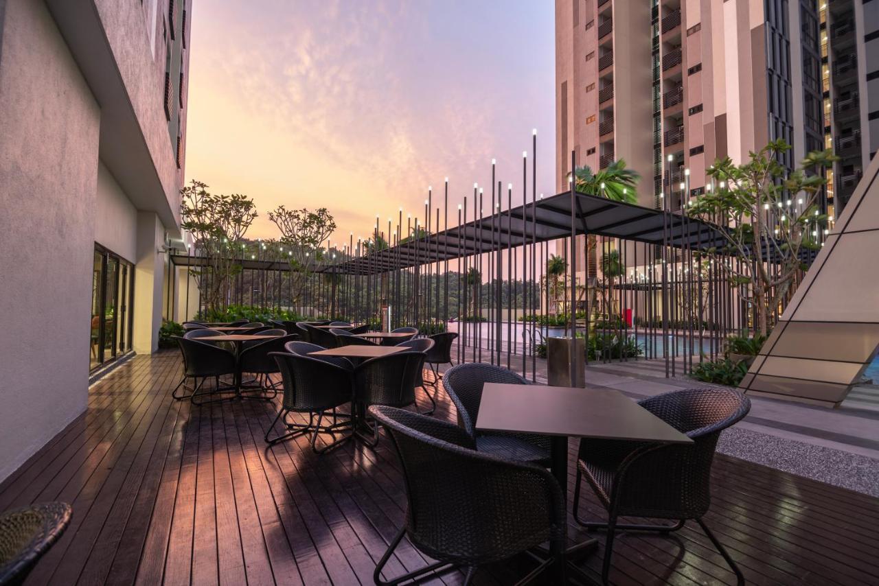 Ramada Meridin Johor Bahru Nusajaya  Exterior photo
