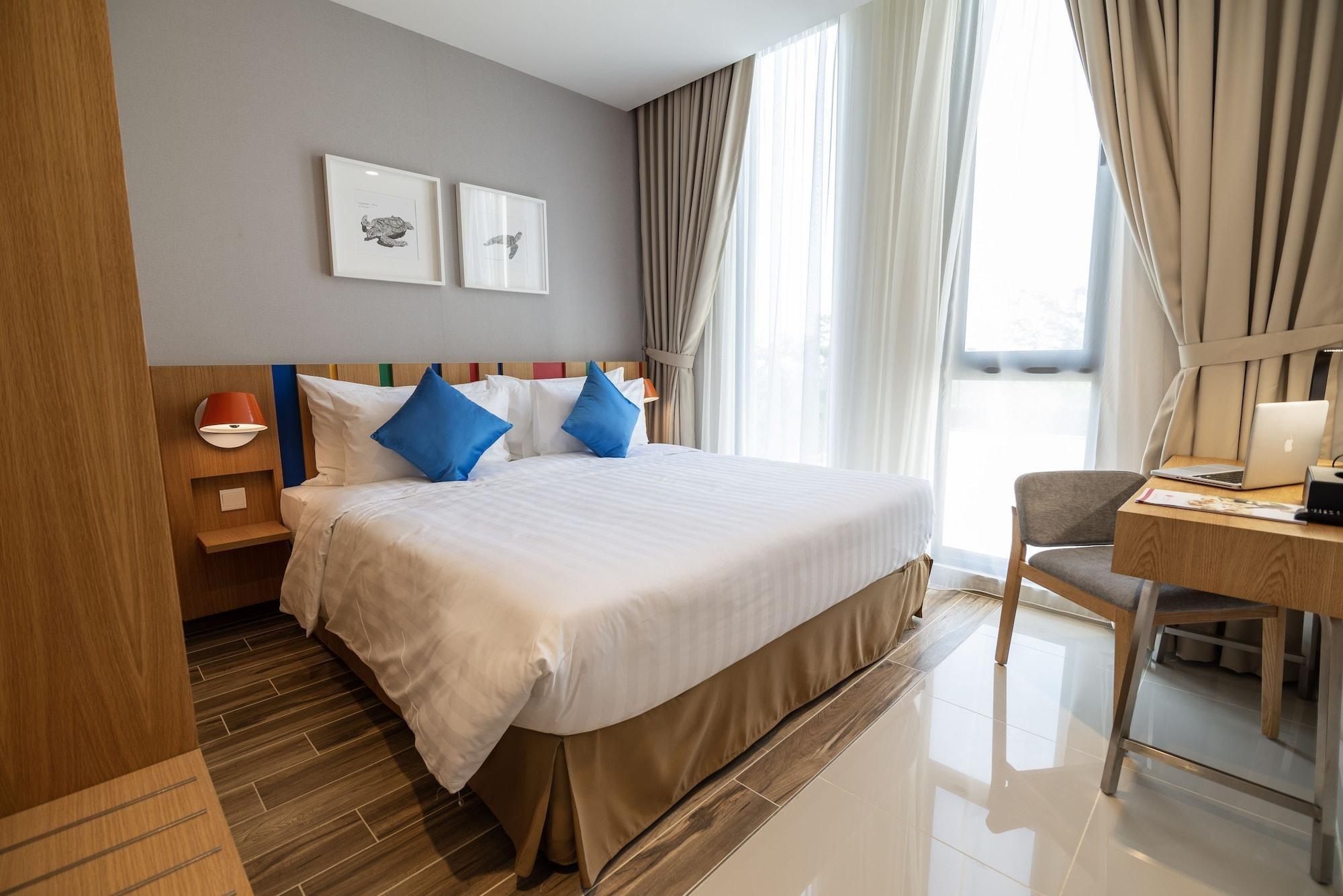 Ramada Meridin Johor Bahru Nusajaya  Exterior photo
