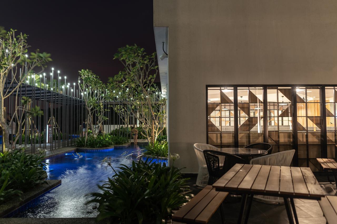 Ramada Meridin Johor Bahru Nusajaya  Exterior photo